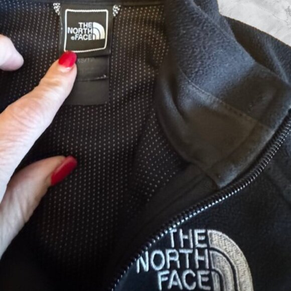 The North Face fleece black zip-up XS women’s - Picture 2 of 4